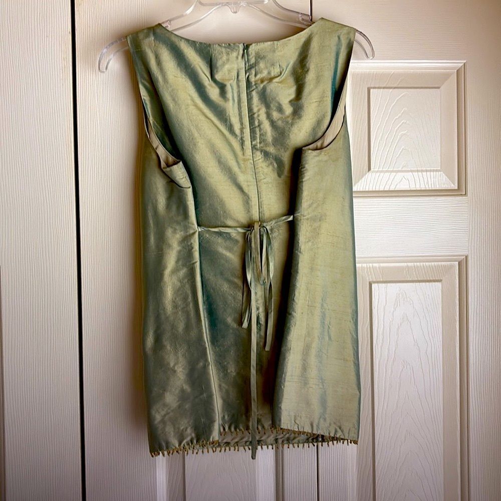 Mimi Maternity Top Women M Green Silk Sleeveless Beaded Business Casual Work